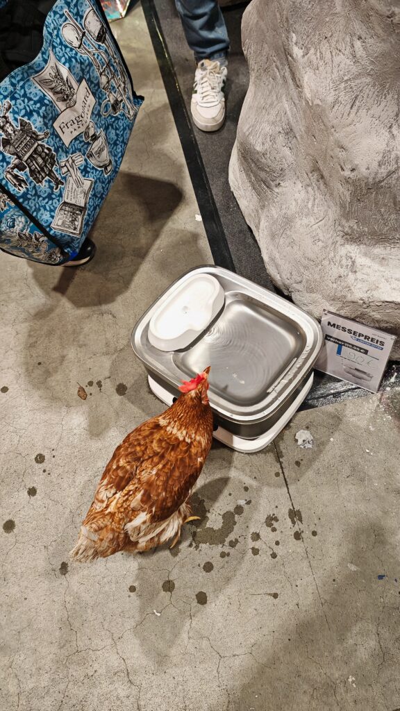 Dotty trinkt auf Messe Stuttgart